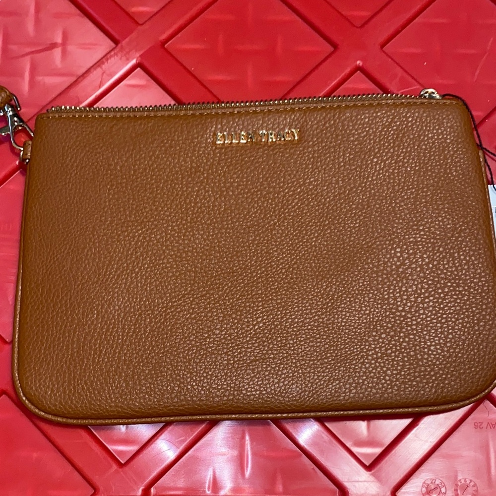 Ellen Tracy Tan Leather Men's Wallet